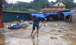 Bộ Y tế yêu cầu xử lý môi trường, quản lý chất thải y tế sau bão lũ