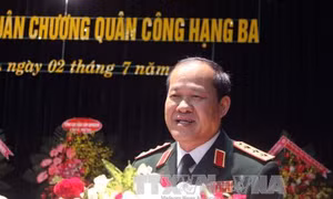Thứ trưởng Bộ Quốc phòng Việt Nam thăm Cuba