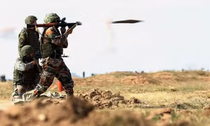 Súng phóng lựu RPG-28 “Klyukva” bắn xuyên tường bê tông