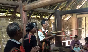 “Khèn bầu 6 ống” của người Ê Đê