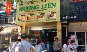 Hot như “bún chả Obama”