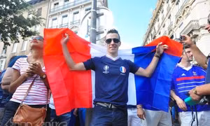 Khi La Marseillaise ầm vang từ những trái tim