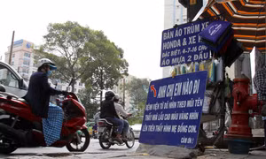 Tình người trên phố