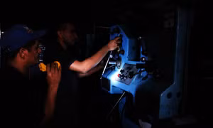 Venezuela đẩy sớm múi giờ để tiết kiệm điện