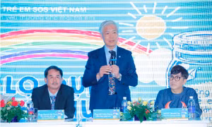 "Lọ đựng yêu thương" cho những trẻ em làng SOS