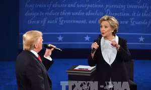 Trump tuyên bố "phản đòn" nếu bị bung thêm video