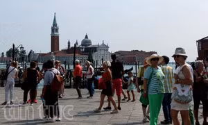 Du khách tuổi hưu Séc tiết kiệm nhất trong EU