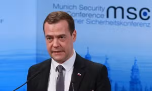 Thủ tướng Medvedev: Nga không không kích Syria vô hạn