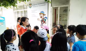 Một cách học sử độc đáo