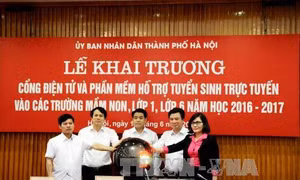 Hà Nội: Ngày đầu tiên tuyển sinh đầu cấp trực tuyến