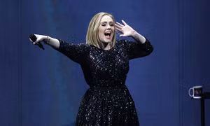 Xôn xao tin "họa mi" Adele bí mật kết hôn