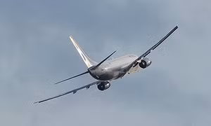 Động cơ máy bay Boeing-737 bị siêu trộm cuỗm mất 
