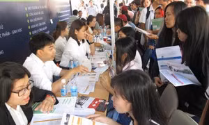 Giải đáp thông tin tuyển sinh của học sinh khu vực phía Nam 