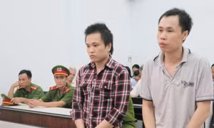 Xét xử hai bị cáo về tội “Tuyên truyền chống Nhà nước Việt Nam"