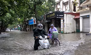 “Hiến kế” giải quyết ngập lụt tại Hà Nội