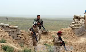 Người Iraq lũ lượt sơ tán khỏi Mosul