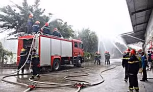 Cháy quán cơm trong khuôn viên Tòa án nhân dân Bạc Liêu