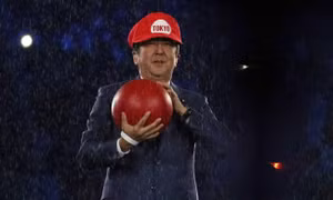 Thủ tướng Nhật gây sốt khi vào vai Mario