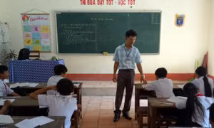 Tận tụy “gieo” chữ nơi xã đảo 