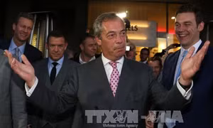 Phe ủng hộ Brexit giành chiến thắng