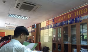 Đẩy mạnh xây dựng chính quyền điện tử