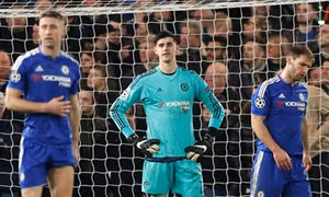 Sắc xanh “nhợt nhạt” của Chelsea 