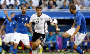 Đức mất "trọng pháo" Mario Gomez cho trận bán kết