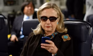 Bức ảnh có thể chấm dứt sự nghiệp chính trị của bà Hillary