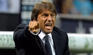 Antonio Conte xây “”đế chế” tại Chelsea 