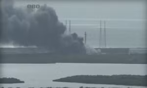 Tên lửa Falcon 9 phát nổ sau khi rời bệ phóng