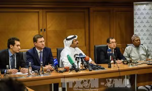 OPEC sẵn sàng cắt giảm sản lượng dầu mỏ