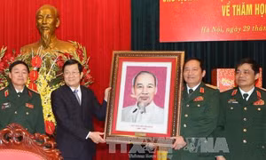 Chủ tịch nước Trương Tấn Sang thăm Học viện Hậu cần 