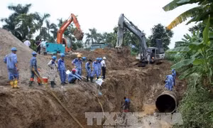 Trách nhiệm trôi theo đường ống vỡ