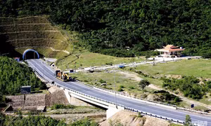 Đầu tư mở rộng hầm đường bộ qua Đèo Ngang 