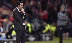 Những ngày khó khăn của Unai Emery