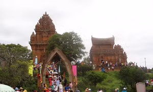 Sôi nổi lễ hội Katê của đồng bào Chăm ở Ninh Thuận
