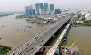 TP Hồ Chí Minh cấm tàu thuyền hoạt động trên biển, trên sông