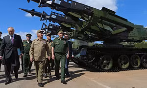 Nghị sĩ Nga đề nghị ông Putin đưa tên lửa tới Cuba 