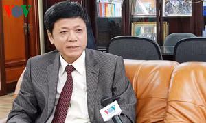 Phê duyệt nhân sự các cơ quan, tổ chức 