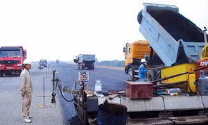 Nâng cao chất lượng bảo trì đường bộ