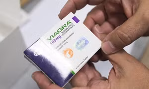 Văn phòng Tổng thống Hàn Quốc mua quá nhiều Viagra để làm gì?