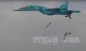 Nga tăng viện cho căn cứ không quân ở Syria 