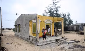 Sạt lở nghiêm trọng uy hiếp người dân Thừa Thiên - Huế