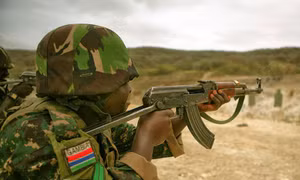 Quân đội Gambia chiếm trụ sở ủy ban bầu cử