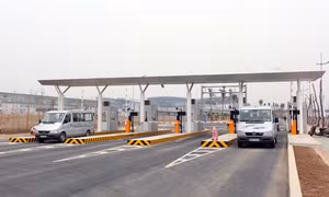 Sẽ có hai loại phí khi ô tô vào sân bay Nội Bài