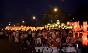 Rực rỡ lễ hội Trung thu ở nhiều địa phương