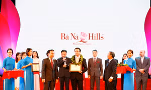 Bà Nà Hills lọt top 5 khu du lịch hàng đầu Việt Nam