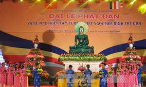 Đại lễ cung nghinh tượng Phật ngọc hòa bình thế giới tại Bắc Ninh