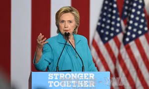 Moody's Analytics dự đoán bà Hillary thắng cử