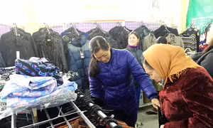 Hàng Việt chưa bám thị trường nông thôn
